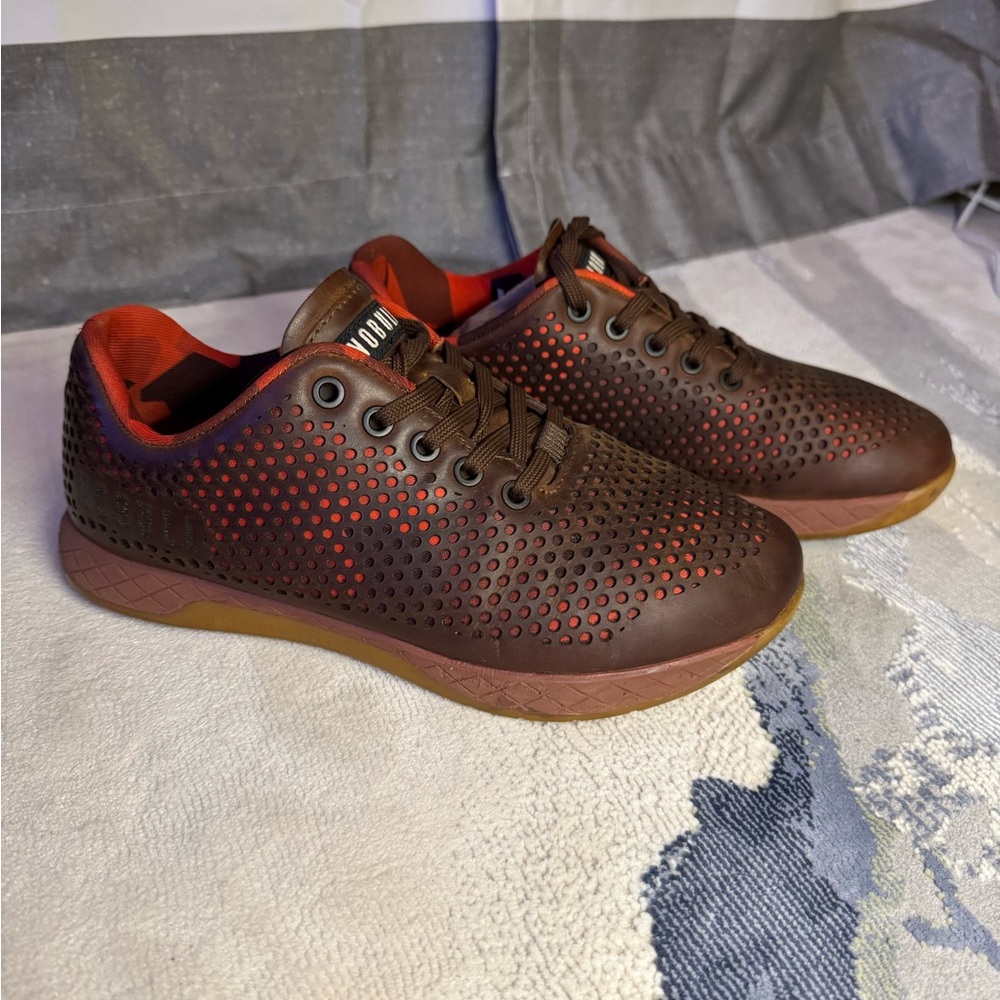 NOBULL Leather Trainers US W8.5/M7